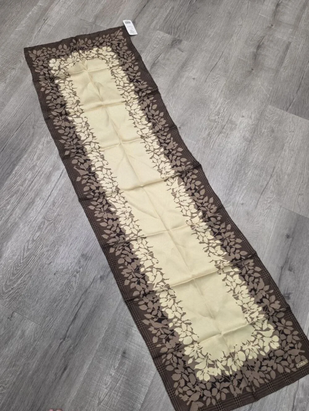 Carlisle NWT long Foliage Brown & Beige Silk Table Runner or scarf 17